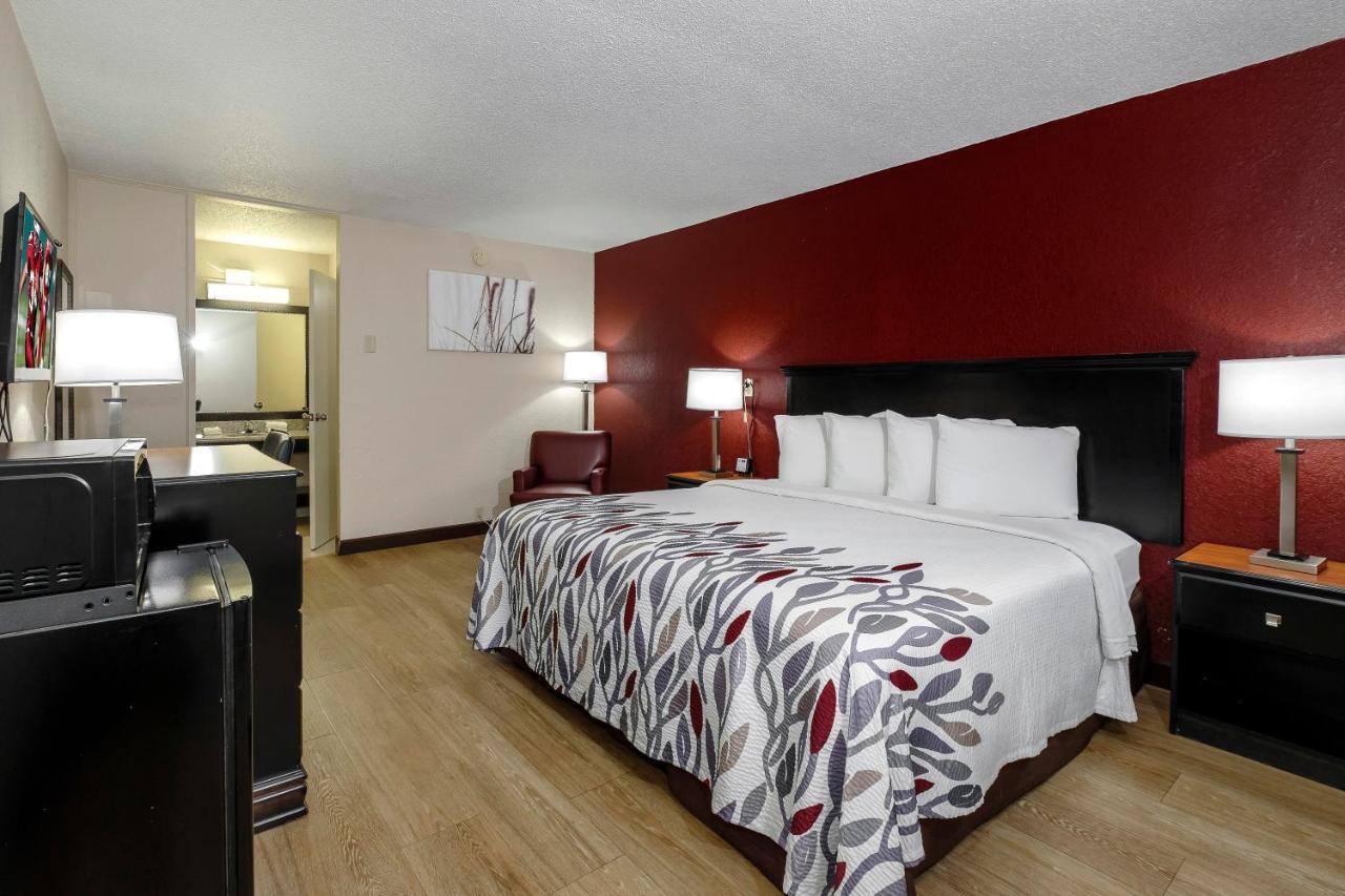 Red Roof Inn Χοτ Σπρινγκς Εξωτερικό φωτογραφία