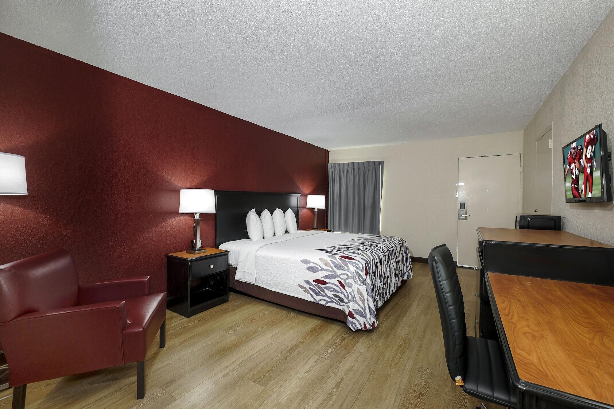 Red Roof Inn Χοτ Σπρινγκς Εξωτερικό φωτογραφία