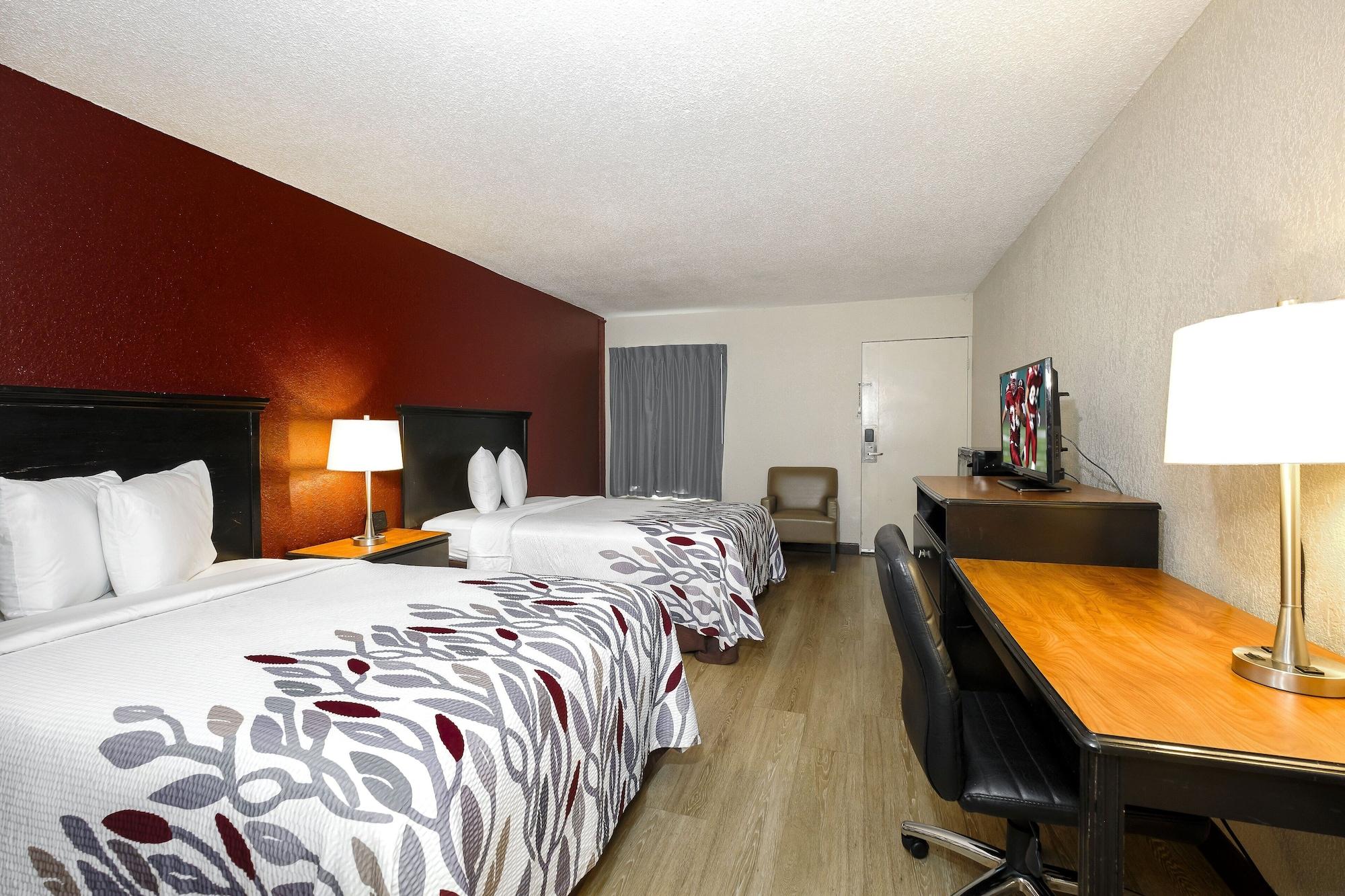 Red Roof Inn Χοτ Σπρινγκς Εξωτερικό φωτογραφία